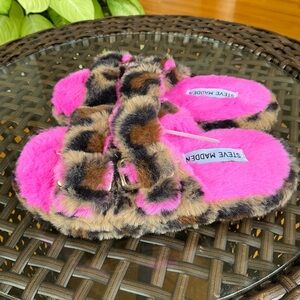 Steve Madden Slippers Faux Fur Girls Size M Leopard Tan Pink Brown Fuzzy New